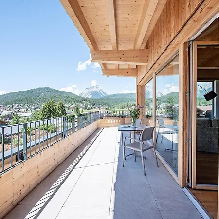 Gotthard - Fine Living Apart Otel Seefeld in Tirol