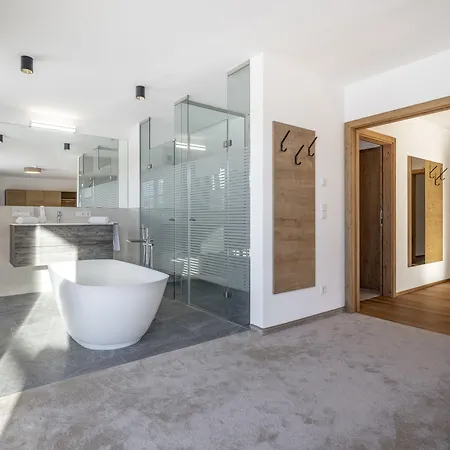 Gotthard - Fine Living Apart Otel