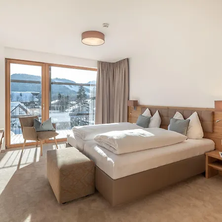 Gotthard - Fine Living Hotel apartamentowy Seefeld w Tirolu