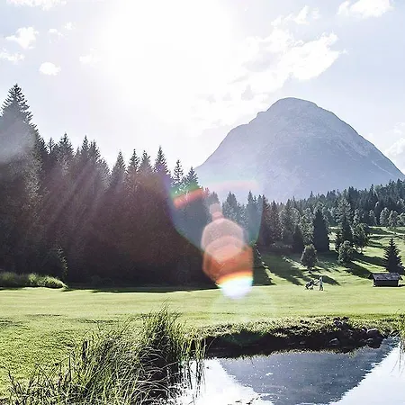 Gotthard - Fine Living Hotel apartamentowy 4*