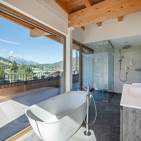 Gotthard - Fine Living Lägenhetshotell Seefeld in Tirol