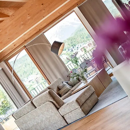 Gotthard - Fine Living Apart Otel Seefeld in Tirol