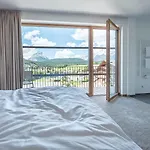 Gotthard - Fine Living Hotel apartamentowy Seefeld w Tirolu