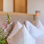Gotthard - Fine Living Hotel apartamentowy Seefeld w Tirolu